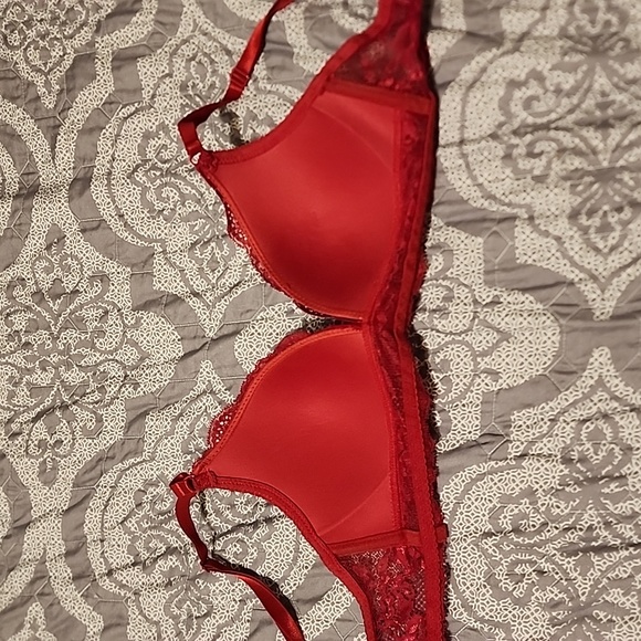 Bra - Picture 4 of 7